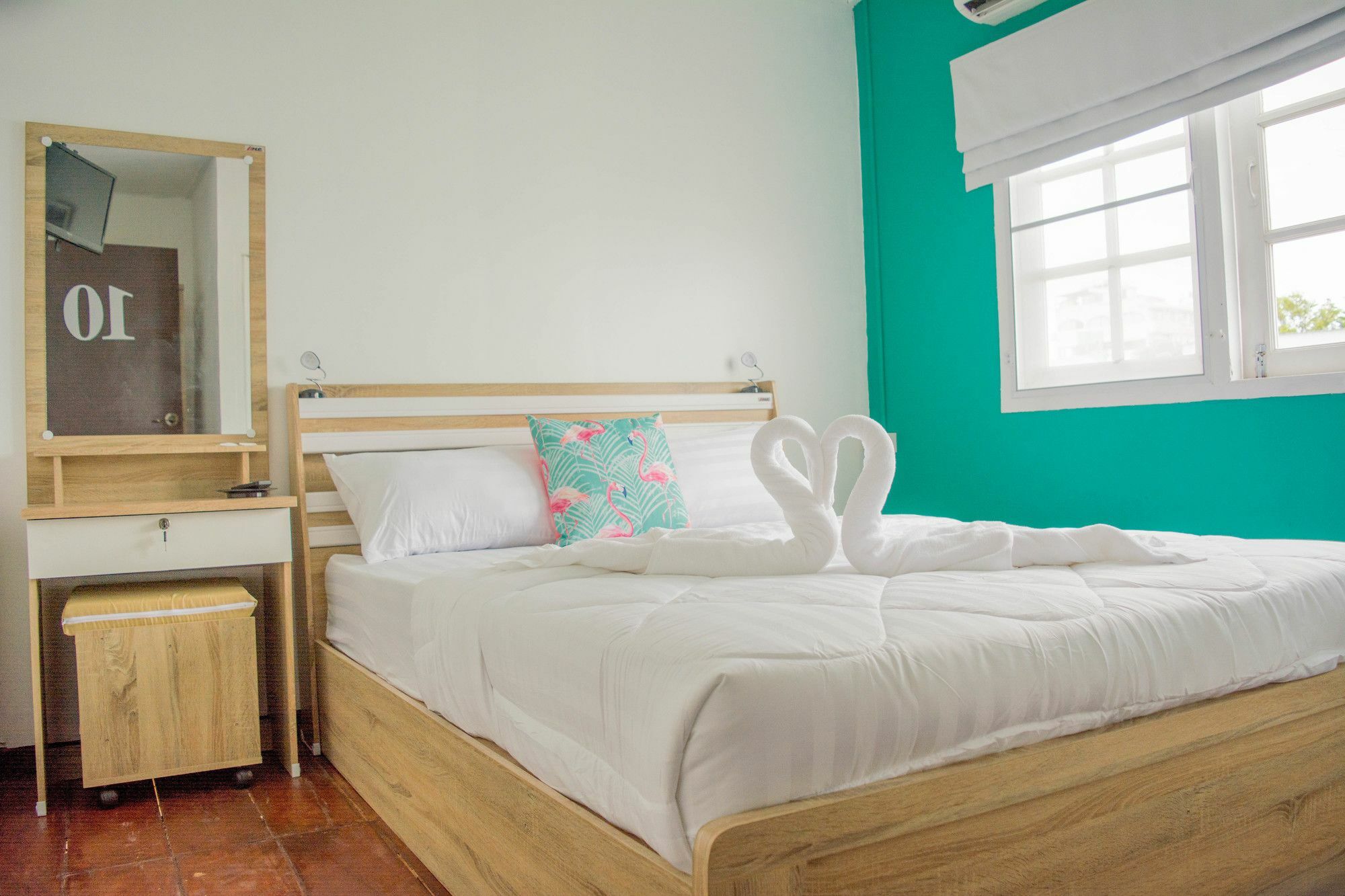 Hotel Karoon Hut HHQ Esterno foto